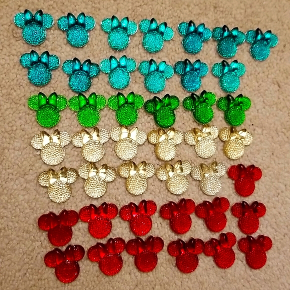Other - 43 Minnie Mouse Cabochon Sequins Flatbacks 💫I LOVE OFFERS💫
